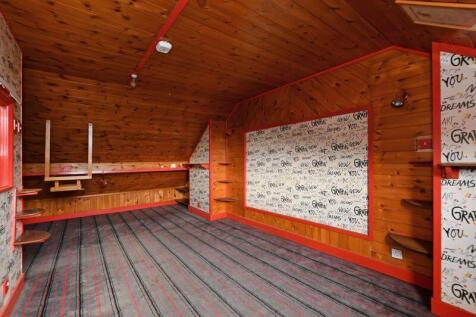 2nd Floor Bedroom