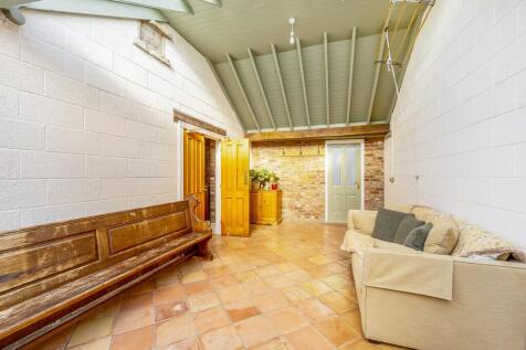 Property Image 32