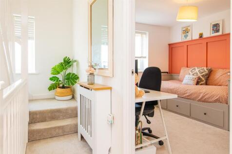 home-640.jpg