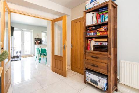 home-648.jpg