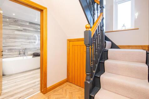 home-790.jpg