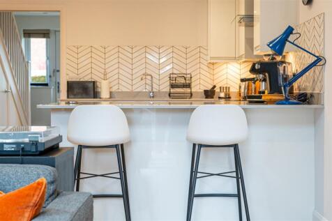 home-084.jpg