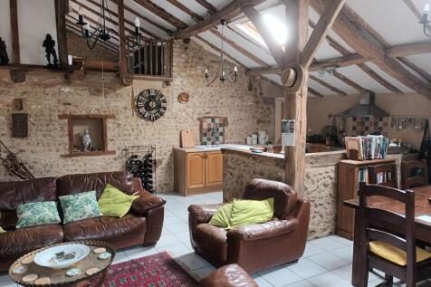 Property Image 4