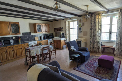 Property Image 4