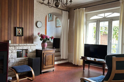 Property Image 6
