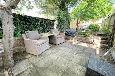 Garden 3.jpg
