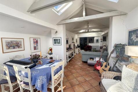 Open Plan