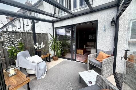 Garden room