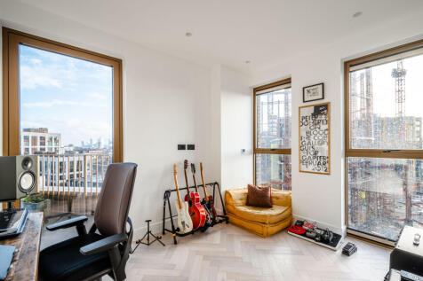 Andrews Rd 33 F504 - 29.jpg