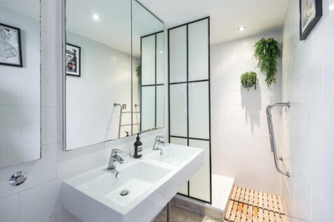 29-limehouse-cut-7_54492592548_o.jpg
