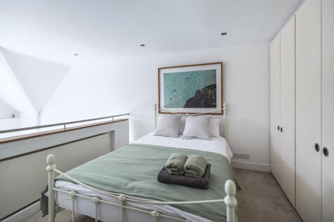 243A-WIMBLEDON-PARK-ROAD-35 (18).jpg