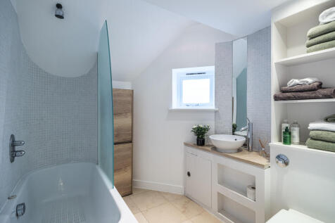 243A-WIMBLEDON-PARK-ROAD-35 (16).jpg