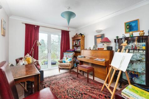 Property Image 28