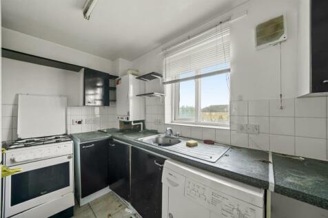 Flat 9, Worley Court, 1 Sandifer Drive,  - whfFA3Z