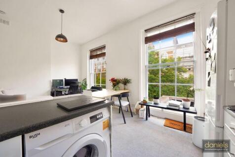 First Floor Flat, 19 St. Marys Terrace - bs3IFPKJK