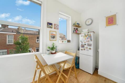 38B Maybury Gardens - w8W4yu51TBgU3U4xTyU2.jpg
