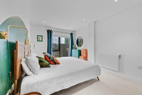 Daniels_1 Canaletto Court, Neasden Lane, NW10 2TS_