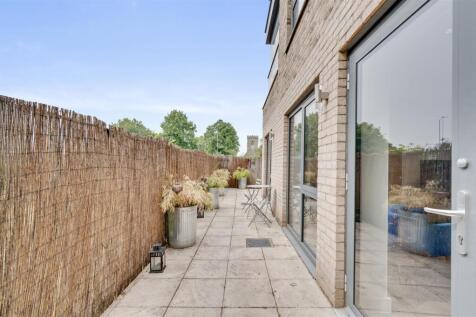 Daniels_1 Canaletto Court, Neasden Lane, NW10 2TS_
