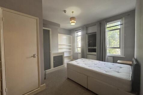 Bedroom.jpg