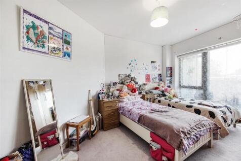 Flat 8, Canaletto Court - PkJcEkU9AxAwuNKPji7K.jpg