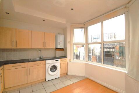 Living Room/Kitchen