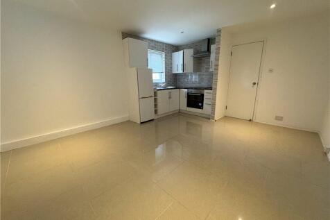 Reception/Kitchen