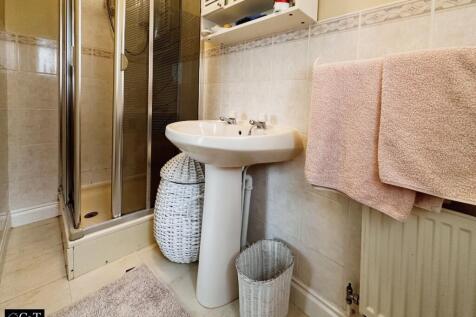 Master En-Suite