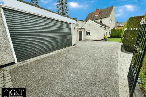 Driveway &amp; Garage