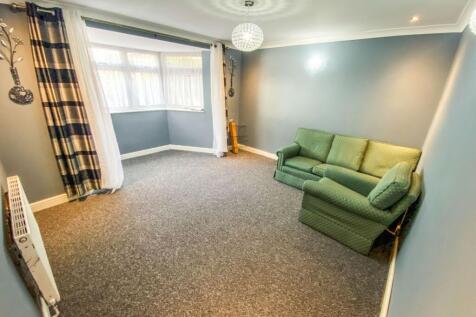 Bedroom 4/ Reception 2