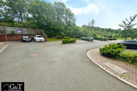 COMMUNAL CARPARK