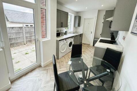 Communal Kitchen/Diner