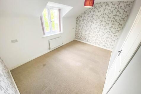 2nd Bedroom