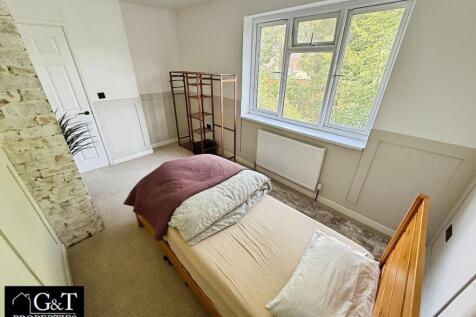 SECOND BEDROOM