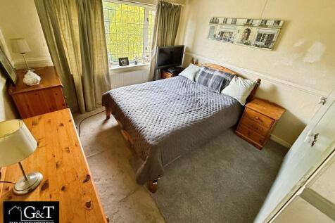 SECOND BEDROOM