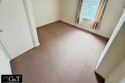 2nd Bedroom