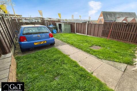 REAR GARDEN &amp; PARKING