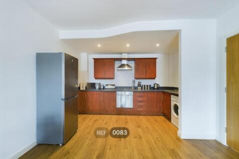 Kitchen &amp; Living area