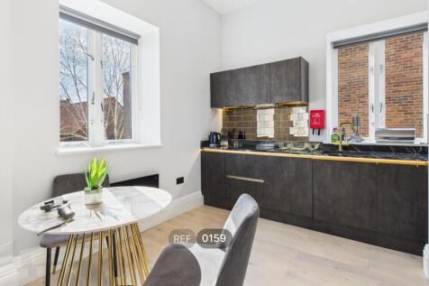 Kitchen &amp; Living area
