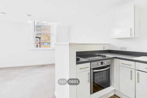 Kitchen &amp; Living area