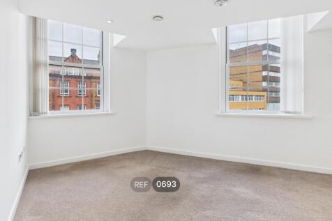Kitchen &amp; Living area