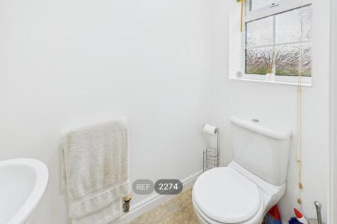 Hallway &amp; WC
