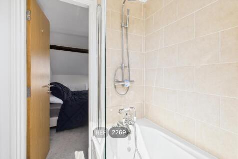 En-suite 1