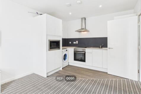 Kitchen &amp; Living area