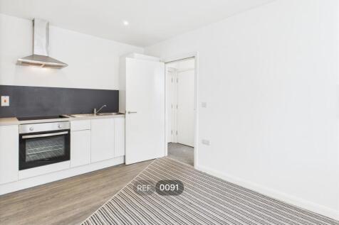 Kitchen &amp; Living area
