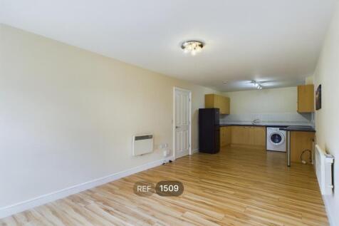 Kitchen &amp; Living area