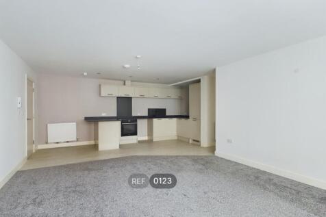 Kitchen &amp; Living area