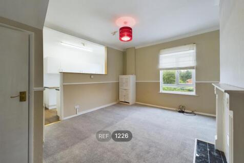 Kitchen &amp; Living area