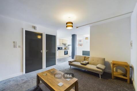 Kitchen &amp; Living area