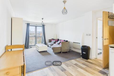 Kitchen &amp; Living area
