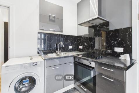 Kitchen &amp; Living area 2